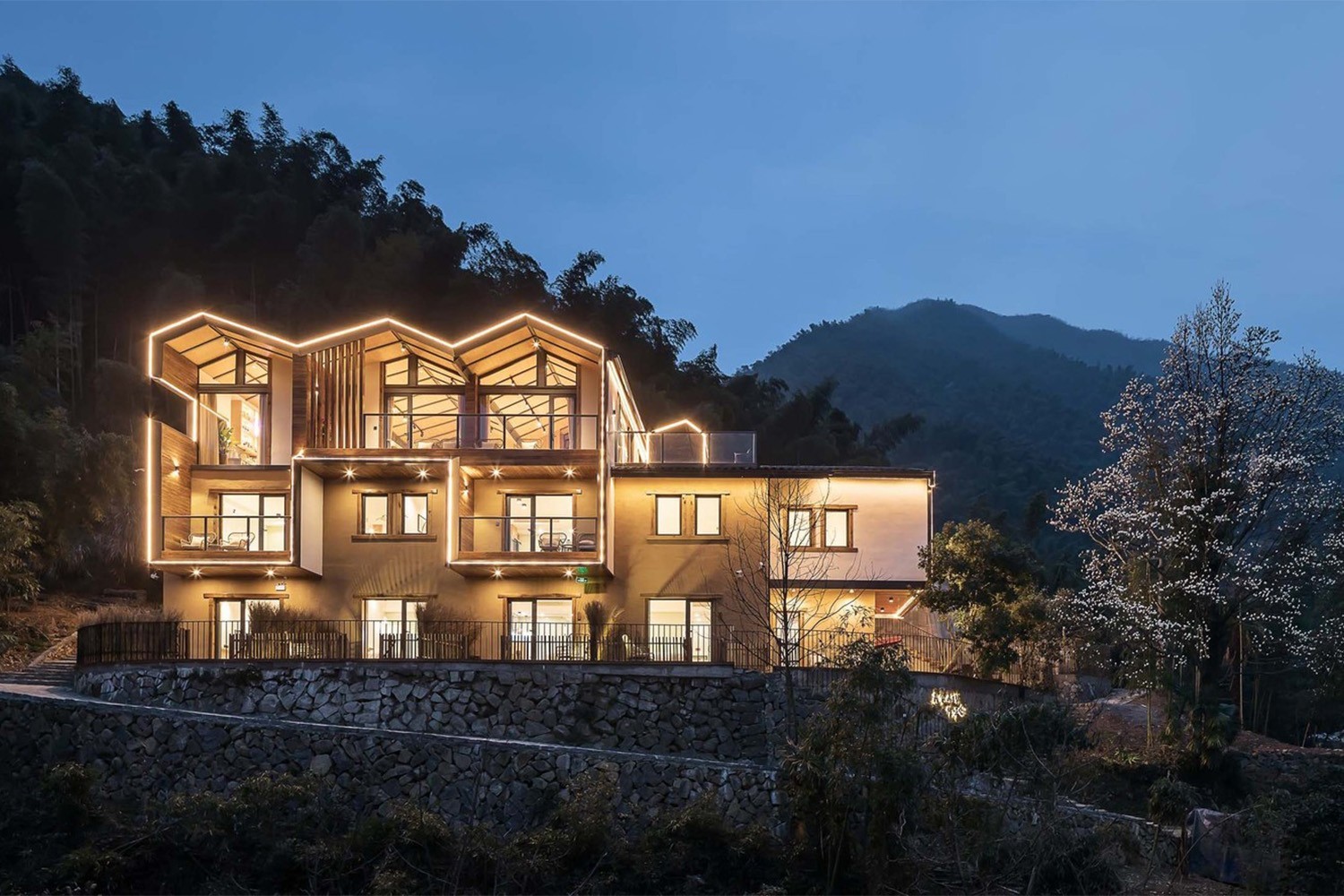 600㎡杭州戴家山"倚云山舍"8号民宿 简然建筑